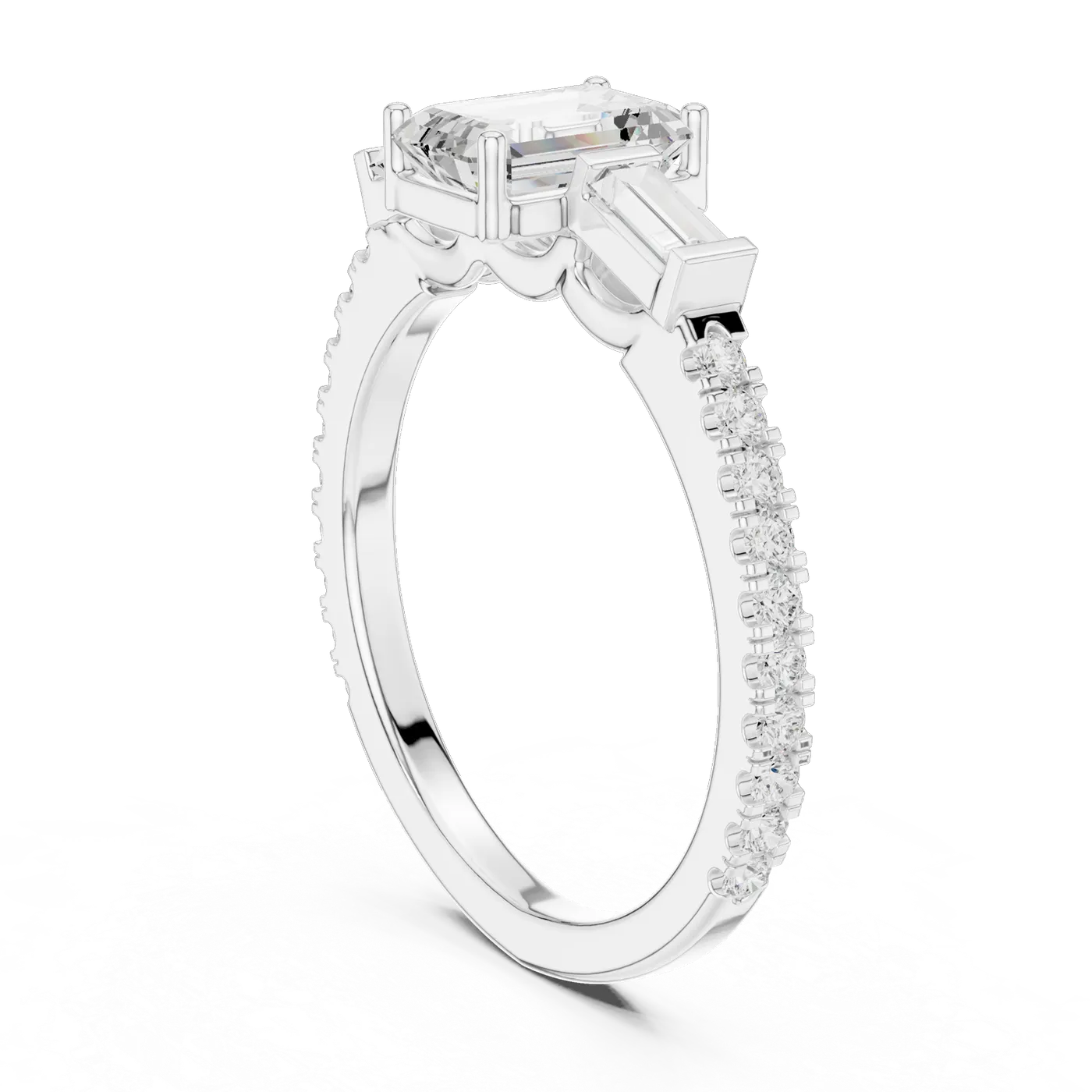 Bague de fiançailles Iris 0,69 ct n°4 en or blanc 18 carats, diamant taille émeraude, vue 1