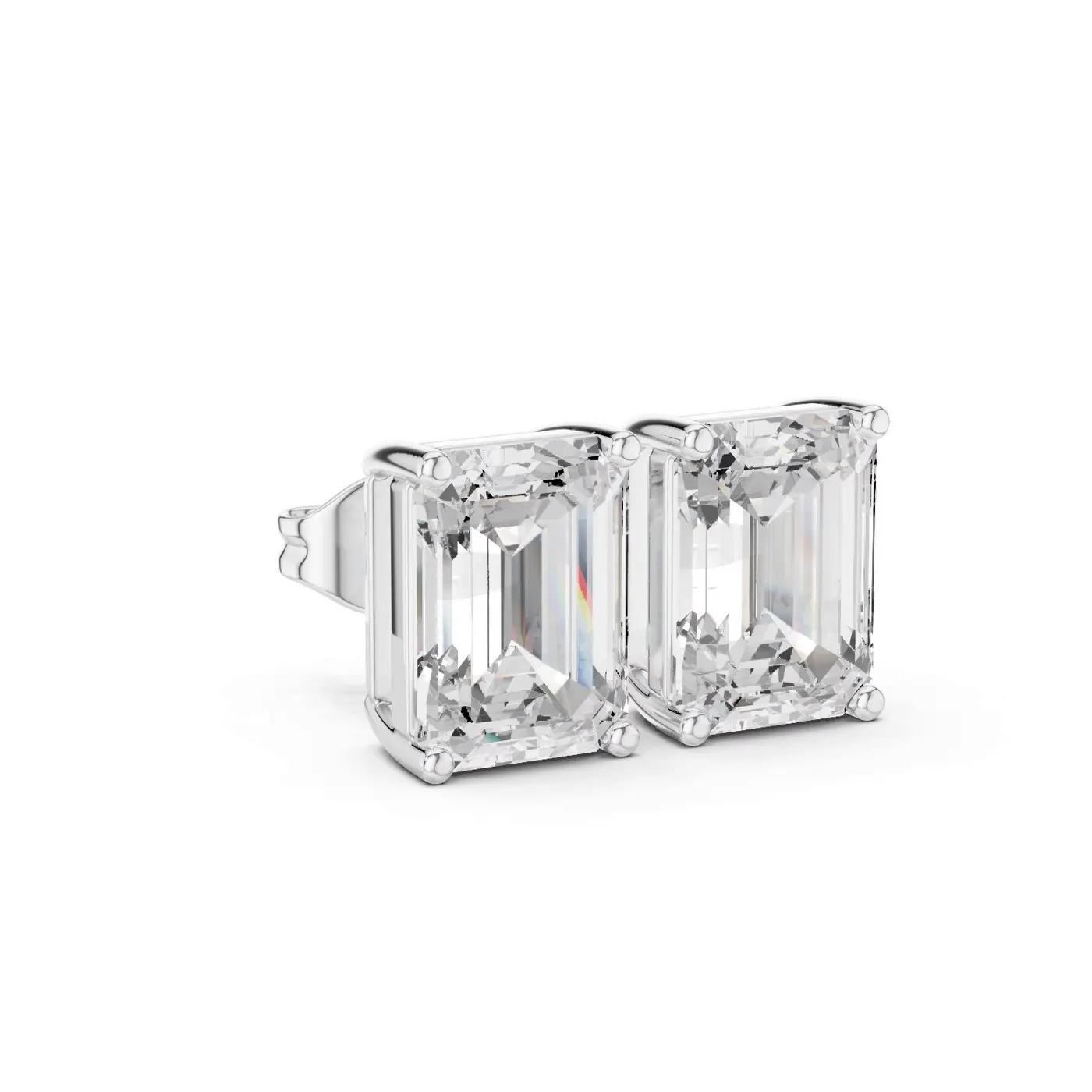 Boucles d'oreilles Puces Iris 3,00 ct en or blanc 18 carats, diamant taille émeraude, vue 3