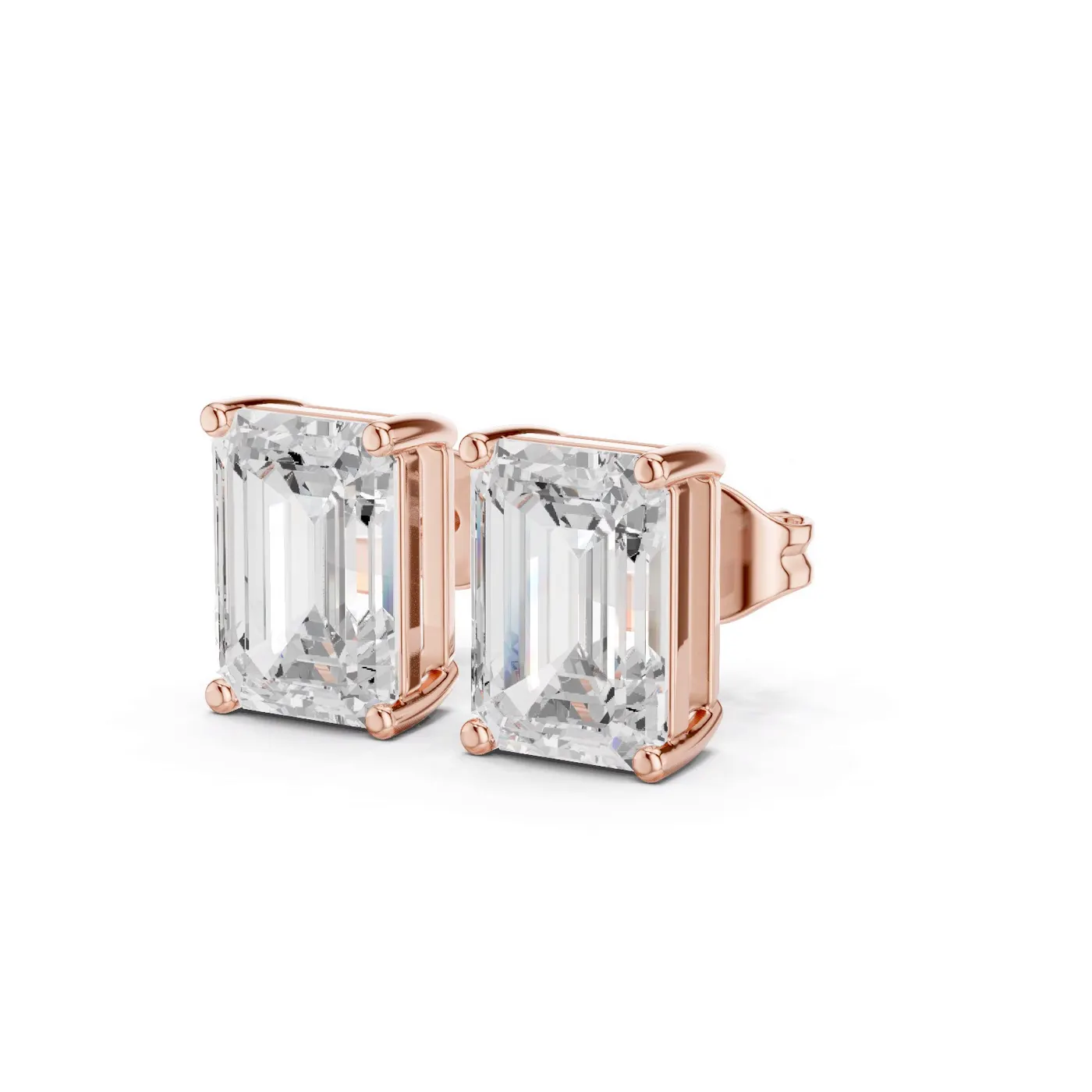 Boucles d'oreilles Puces Iris 3,50 ct en or rose 18 carats, diamant taille émeraude, vue 2