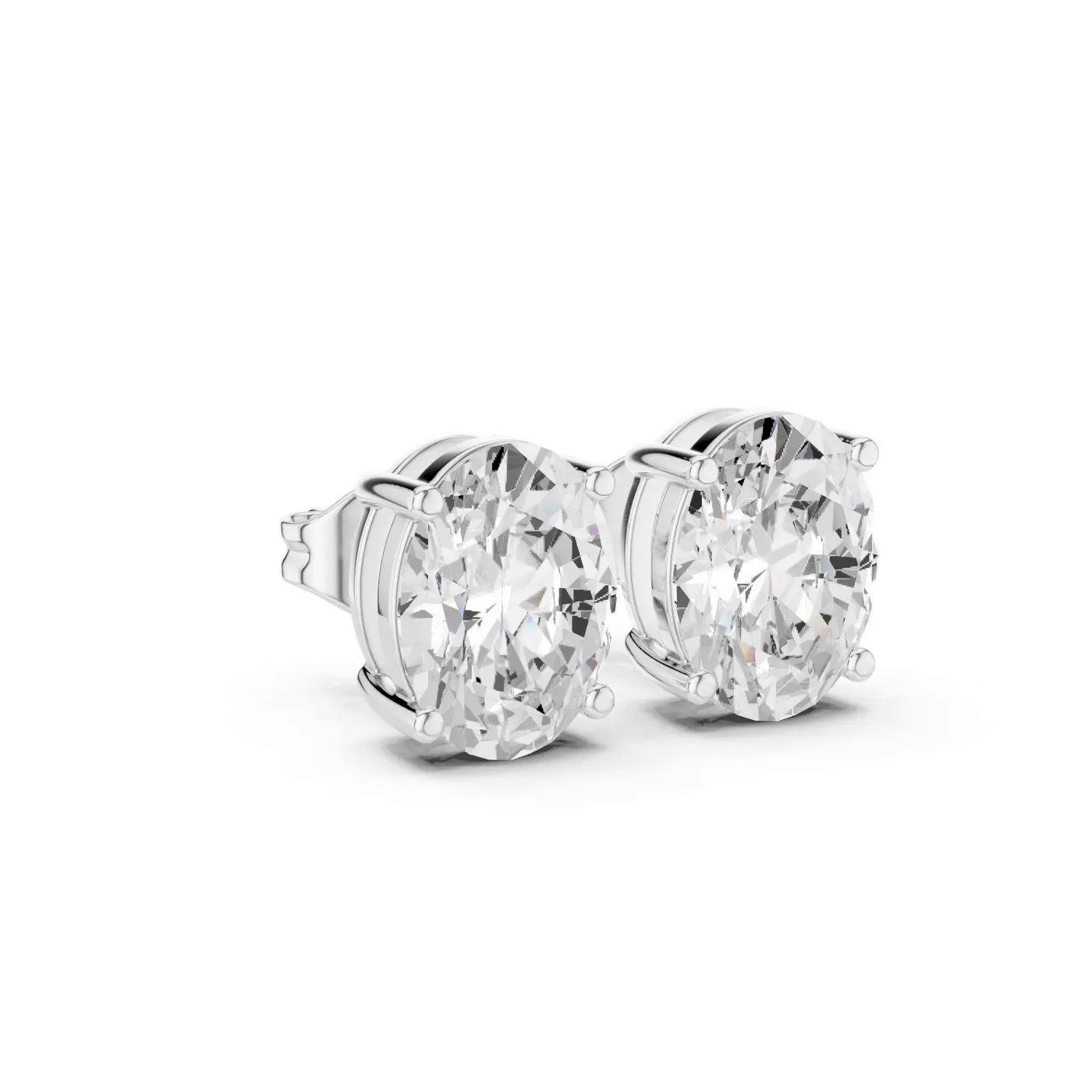 Boucles d'oreilles Puces Magnolia 1,50 ct en or blanc 18 carats, diamant ovale, vue 3