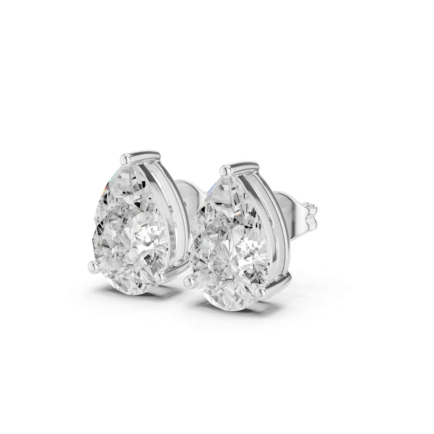 Boucles d'oreilles Puces Dahlia 2,50 ct en or blanc 18 carats, diamant poire, vue 2